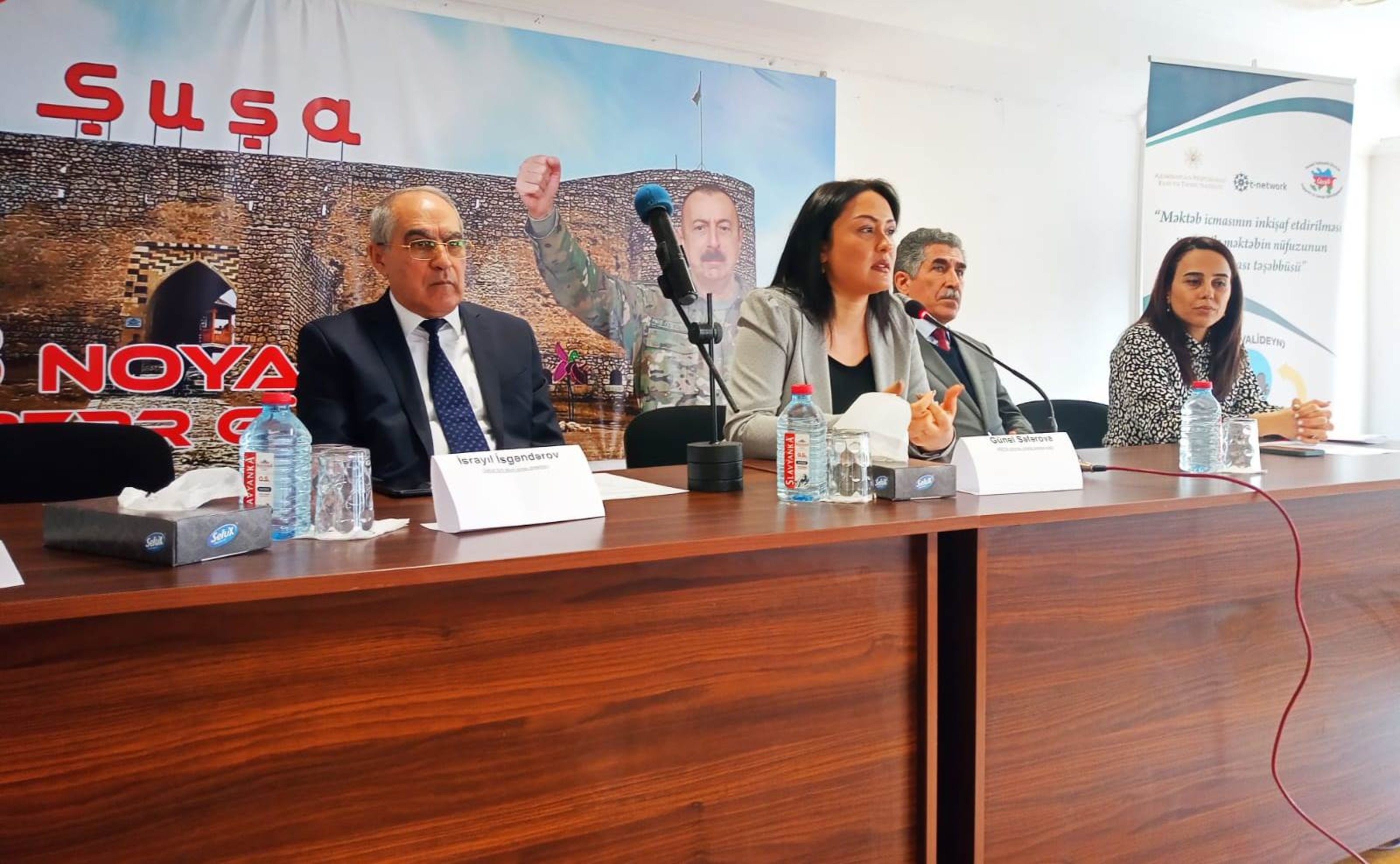 “Məktəb icmasının inkişaf etdirilməsi vasitəsilə məktəbin nüfuzunun artırılması təşəbbüsü” layihəsinin təqdimatı