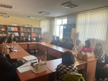 Within the context of the project “Initiative to improve the school's reputation through the development of the school community”, a meeting with parents was organized.