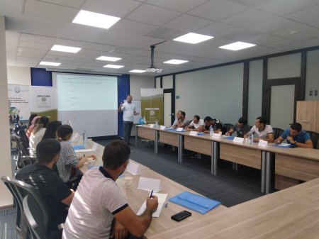 Business Training Sessions at "Yevlakh SME House" 